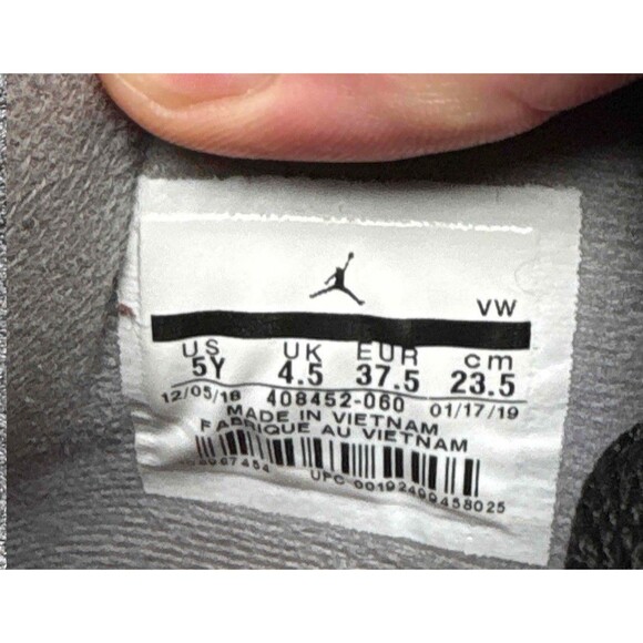 Nike Air Jordan 4 Bred 2019 Size 5 Youth (Size 6.5 Women's) - Picture 6 of 7